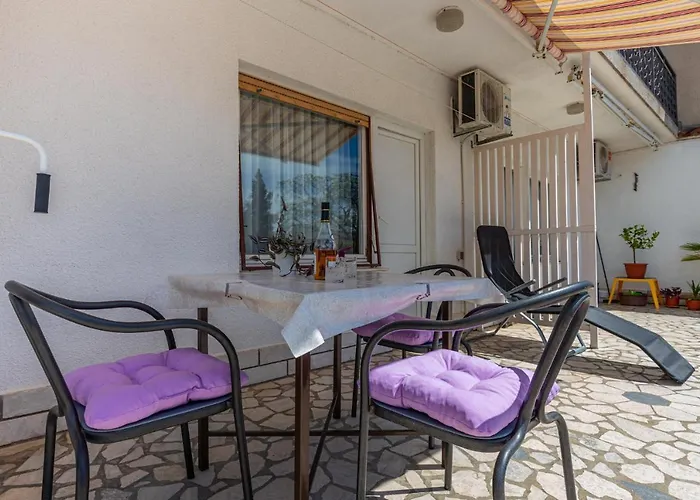 In 41595 Appartement Novi Vinodolski